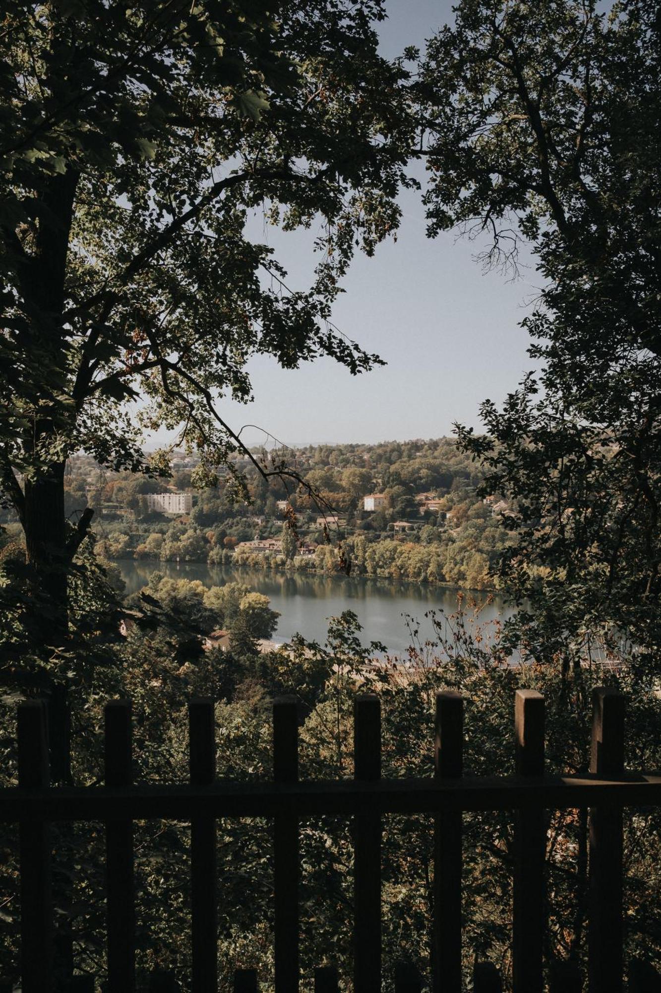 La Cabane De La Saone, Lyon Country House Caluire-et-Cuire Ngoại thất bức ảnh